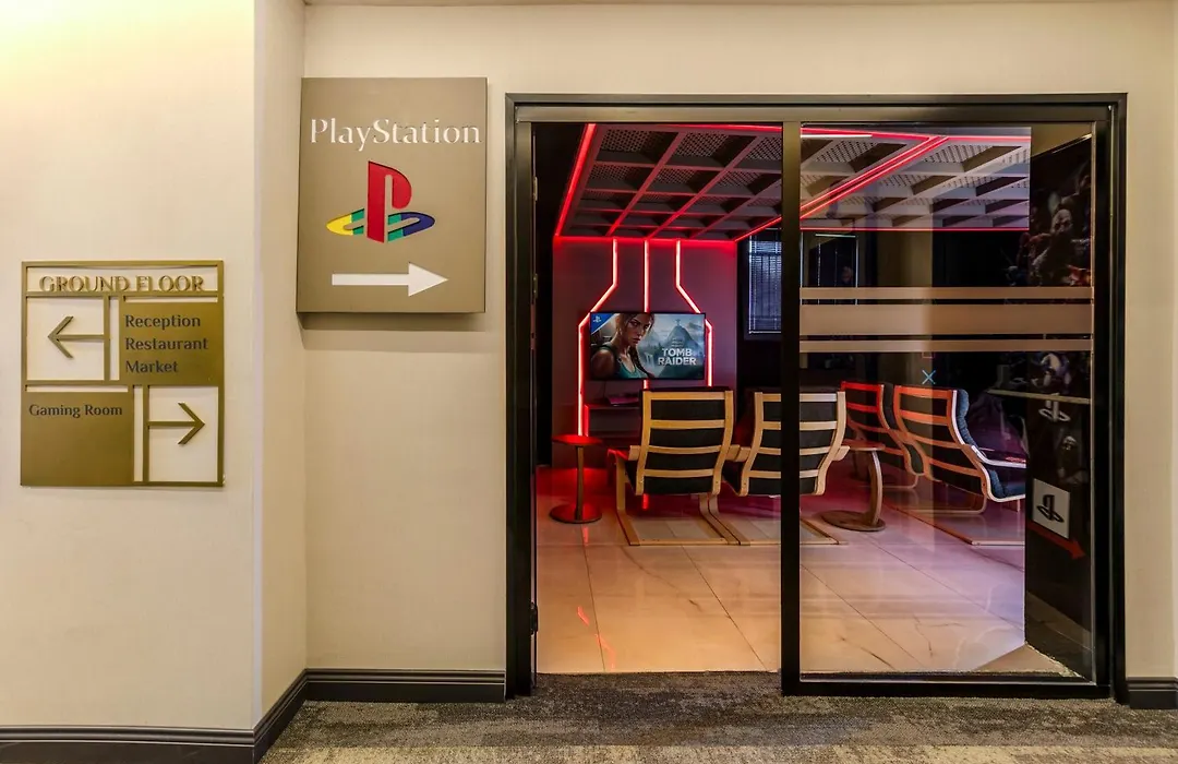 Elysian Airport Hotel & Restaurant-1